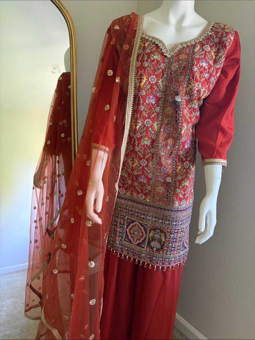 Brand new Red Embroidered Indian unit  Kameez Set with Gold Accents